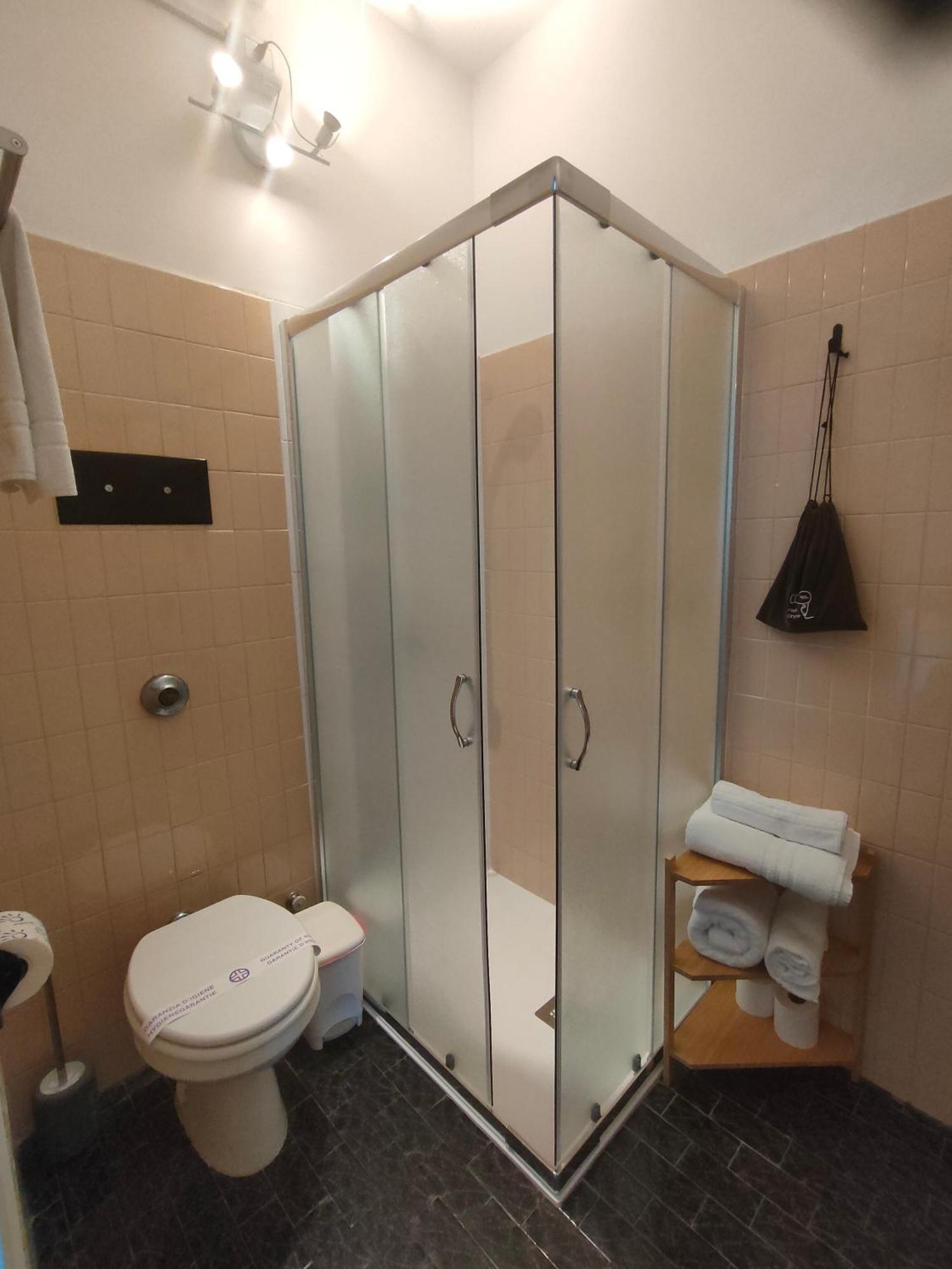 Moniga del Garda Albergo La Pescatrice חדר תמונה